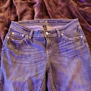 Apt 9 PETITE boot cut jean